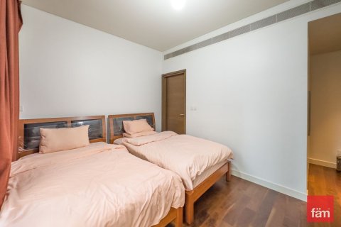 Apartment in Al Wasl, Dubai 3 bedrooms, 261.6 sq.m. № 23742 - photo 9