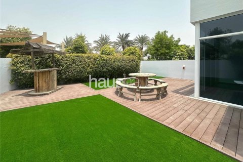 Снять в аренду таунхаус в Arabella Townhouses, Мудон, Дубай: 4 спальни, 530м², № 44491 - фото 14