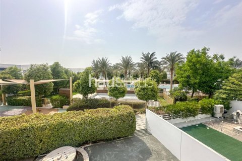 Снять в аренду таунхаус в Arabella Townhouses, Мудон, Дубай: 4 спальни, 530м², № 44491 - фото 13