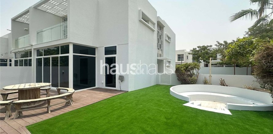 Таунхаус в Arabella Townhouses, Мудон, Дубай, 4 спальни, 530м², № 44491