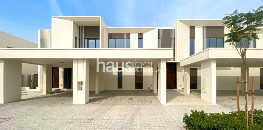 Таунхаус в The Valley, Дубай, 3 спальни, 174м², № 44494