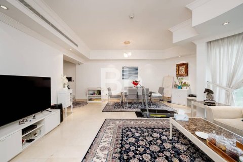 Снять в аренду квартиру в Дубай Марине, Дубай: 3 спальни, 216м², № 56810 - фото 15