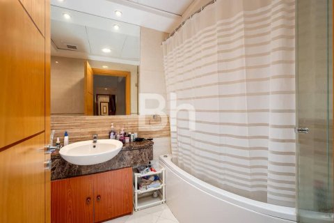 Снять в аренду квартиру в Дубай Марине, Дубай: 3 спальни, 216м², № 56810 - фото 9