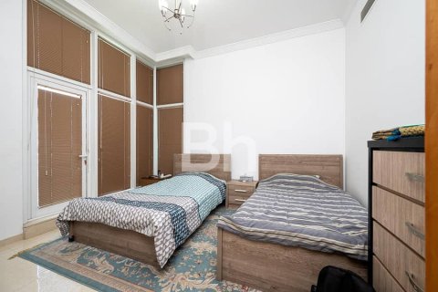 Снять в аренду квартиру в Дубай Марине, Дубай: 3 спальни, 216м², № 56810 - фото 13