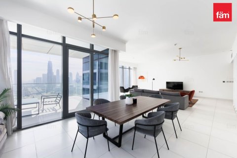Apartment in Downtown Dubai (Downtown Burj Dubai), Dubai 3 bedrooms, 223 sq.m. № 93534 - photo 15