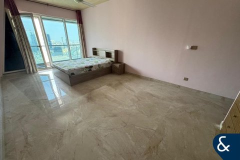 Apartamento en Jumeirah Lake Towers, Dubai, 2 dormitorios, 118 m², № 79114 - foto 6