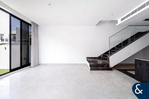 فيلا في Al Furjan, دبي 4 غرف نوم, 163 م² رقم 79087 - صورة 2