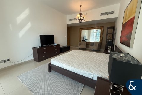 Снять в аренду квартиру в Дубай Марине, Дубай: 3 спальни, 216м², № 79073 - фото 9