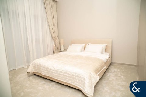 Снять в аренду таунхаус в District 7, Мохаммед Бин Рашид Сити, Дубай: 4 спальни, 306м², № 79088 - фото 10