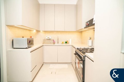 Снять в аренду таунхаус в District 7, Мохаммед Бин Рашид Сити, Дубай: 4 спальни, 306м², № 79088 - фото 8