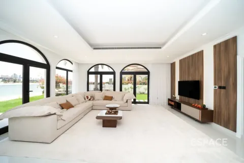 Villa in Palm Jumeirah, Dubai 4 bedrooms, 465 sq.m. № 71212 - photo 3