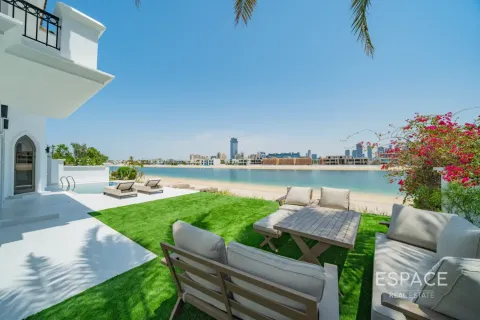 Villa in Palm Jumeirah, Dubai 4 bedrooms, 465 sq.m. № 71212 - photo 16