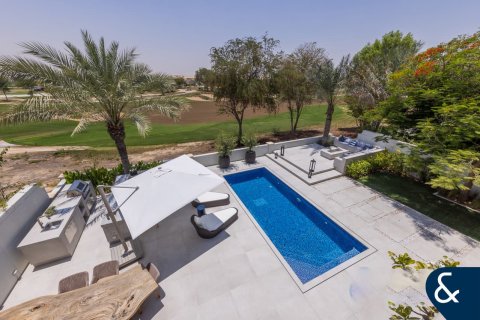 Villa in Jumeirah Golf Estates, Dubai 5 bedrooms, 525 sq.m. № 75969 - photo 20