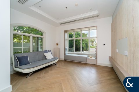 Villa in Jumeirah Golf Estates, Dubai 5 bedrooms, 525 sq.m. № 75969 - photo 7