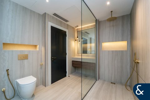 Villa in Jumeirah Golf Estates, Dubai 5 bedrooms, 525 sq.m. № 75969 - photo 17