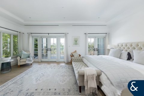 Villa in Jumeirah Golf Estates, Dubai 5 bedrooms, 525 sq.m. № 75969 - photo 18