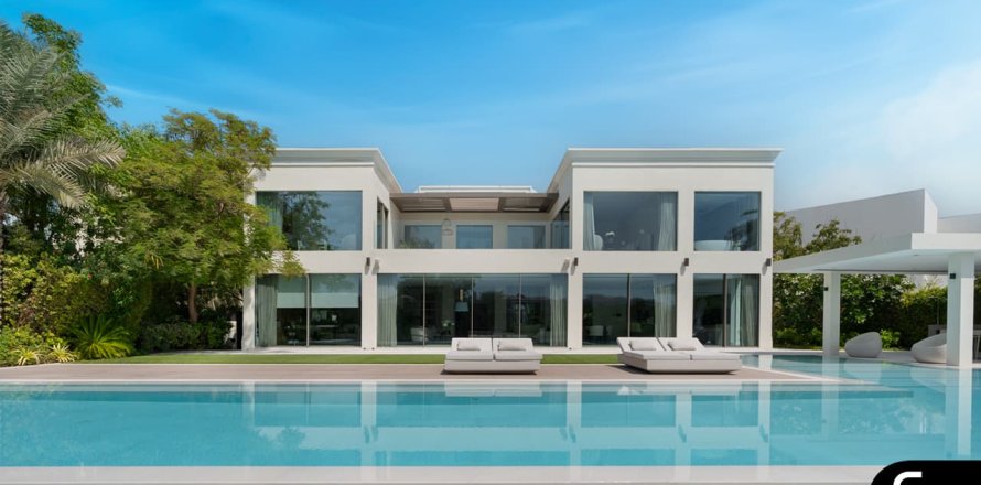 Villa à Jumeirah Islands, Dubai, 5 chambres, 697 m², № 75964