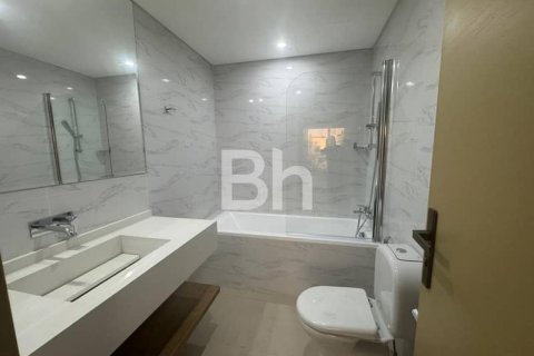 Townhouse in Jumeirah Village Circle, Dubai 4 bedrooms, 376 sq.m. № 23301 - photo 12