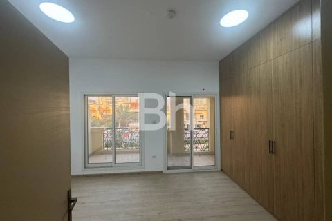 Townhouse in Jumeirah Village Circle, Dubai 4 bedrooms, 376 sq.m. № 23301 - photo 15