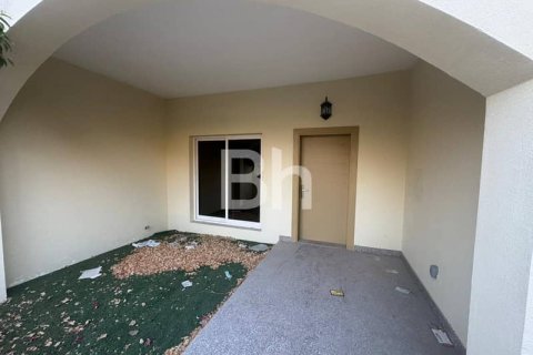 Townhouse in Jumeirah Village Circle, Dubai 4 bedrooms, 376 sq.m. № 23301 - photo 6