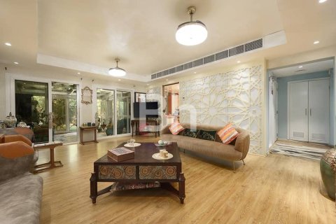 فيلا في The Springs, دبي 3 غرف نوم, 255 م² رقم 23302 - صورة 14