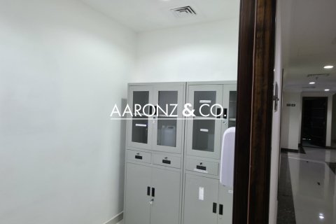 Bureau à Jumeirah Lake Towers, Dubai, 255 m², № 89094 - photo 3