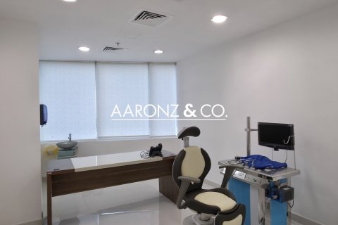 Bureau à Jumeirah Lake Towers, Dubai, 255 m², № 89094