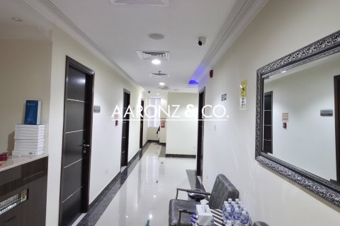 Bureau à Jumeirah Lake Towers, Dubai, 255 m², № 89094 - photo 4