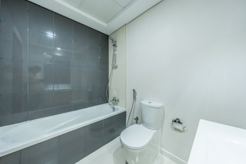 Apartment in DAMAC Hills (Akoya by DAMAC), Dubai 1 bedroom, 90.95203700 sq.m. № 89109 - photo 2