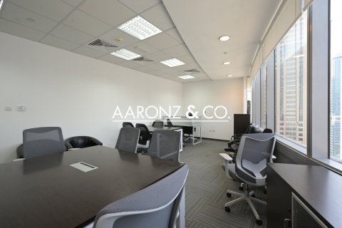 Bureau à Jumeirah Lake Towers, Dubai, 99 m², № 89095 - photo 6