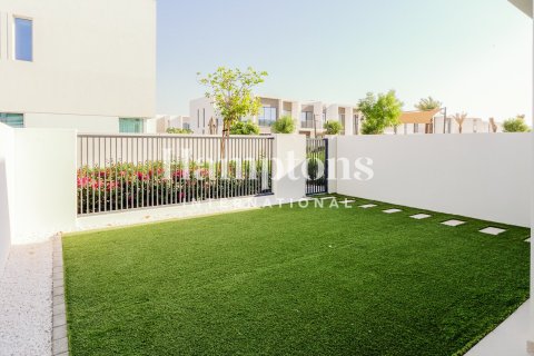 Townhouse in Al Manara, Jumeirah Village Triangle, Dubai 3 bedrooms, 173.99988676 sq.m. № 89111 - photo 17