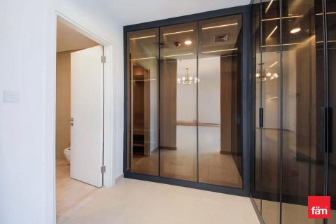 Adosado en Dubai, 3 dormitorios, 180 m², № 93498 - foto 3