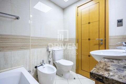 Apartment in Dubai Marina, Dubai 2 bedrooms, 168.8 sq.m. № 127386 - photo 16