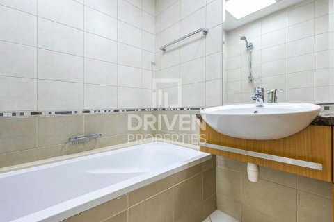 Apartment in Dubai Marina, Dubai 2 bedrooms, 168.8 sq.m. № 127386 - photo 15