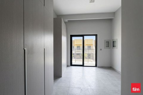 Townhouse in Mohammed Bin Rashid City, Dubai 3 bedrooms, 156.7 sq.m. № 112388 - photo 3