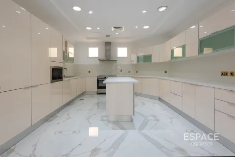 Villa à Palm Jumeirah, Dubai, 6 chambres, 505 m², № 71221 - photo 6