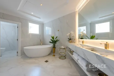 Villa à Palm Jumeirah, Dubai, 6 chambres, 505 m², № 71221 - photo 10