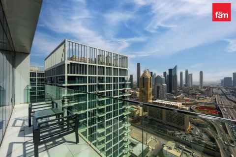 Apartment in Downtown Dubai (Downtown Burj Dubai), Dubai 3 bedrooms, 198.5 sq.m. № 93484 - photo 17