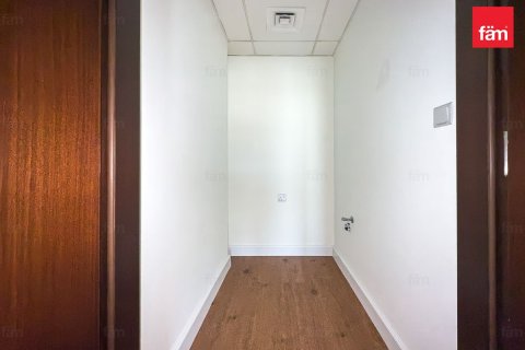 Apartment in Culture Village, Dubai 3 bedrooms, 180.8 sq.m. № 93481 - photo 15