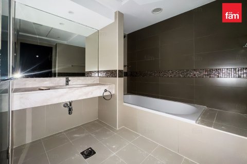 Apartment in Culture Village, Dubai 3 bedrooms, 180.8 sq.m. № 93481 - photo 19