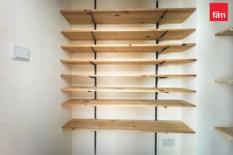 Apartment in Culture Village, Dubai 3 bedrooms, 180.8 sq.m. № 93481 - photo 17