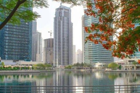 Apartment in Jumeirah Lake Towers, Dubai studio, 142 sq.m. № 92375 - photo 12