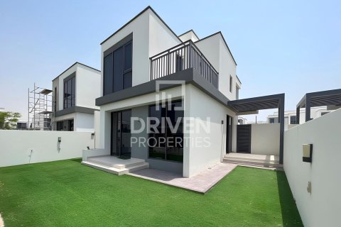 Maison de ville à Maple at Dubai Hills Estate, Dubai Hills Estate, Dubai, 4 chambres, 291.07 m², № 127846