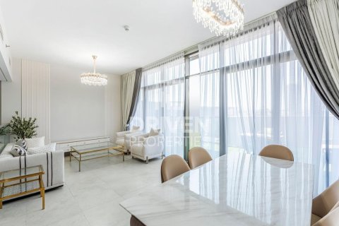 Dúplex en Jumeirah Village Circle, Dubai, 2 dormitorios, 162.39 m², № 127850