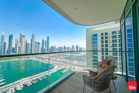 Купить квартиру в Dubai Harbour, Дубай: 3 спальни, 163.8м², № 23917 - фото 1