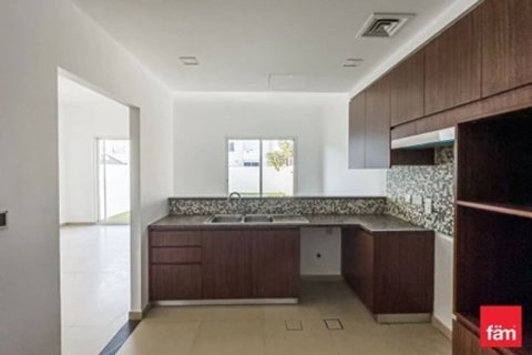 Купить таунхаус в Дубае: 3 спальни, 177.6м², № 9880 - фото 14