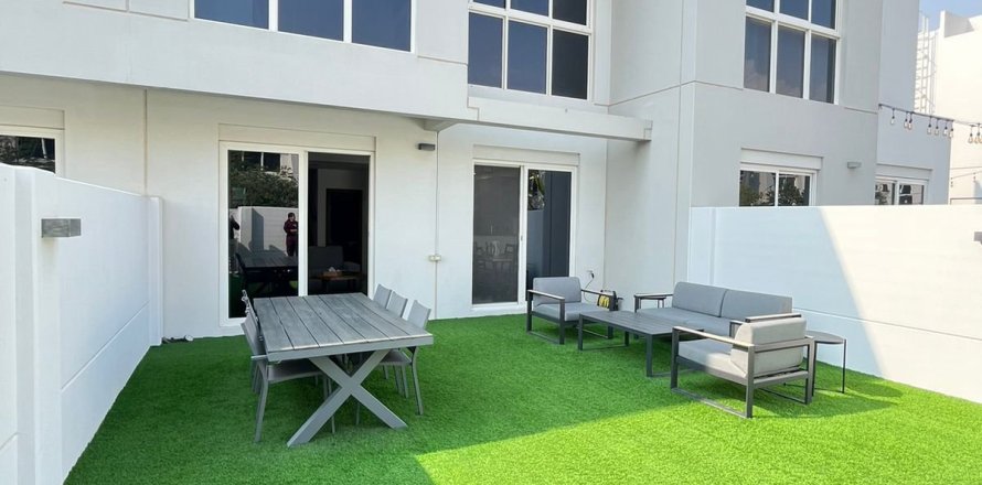 Townhouse in Dubai 3 bedrooms, 177.6 sq.m. № 9880