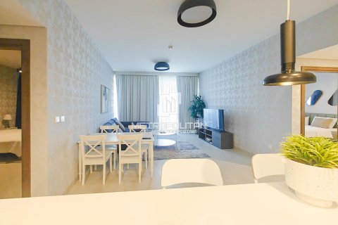 Снять в аренду квартиру в Zabeel, Дубай: 2 спальни, 118м², № 15193 - фото 2