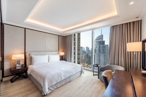 Купить квартиру в Даунтаун Дубай (Даунтаун Бурдж Дубай), Дубай: 2 спальни, 147м², № 97066 - фото 11