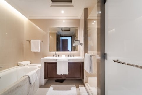 Купить квартиру в Даунтаун Дубай (Даунтаун Бурдж Дубай), Дубай: 2 спальни, 147м², № 97066 - фото 13